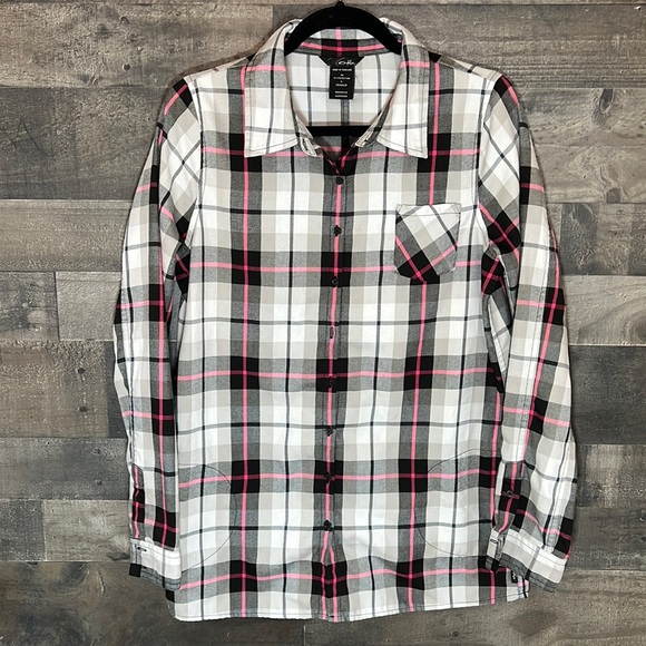 Oakley Tops - Nice White Gray Black and Pink Plaid Oakley Button-Down Long Sleeve Shirt